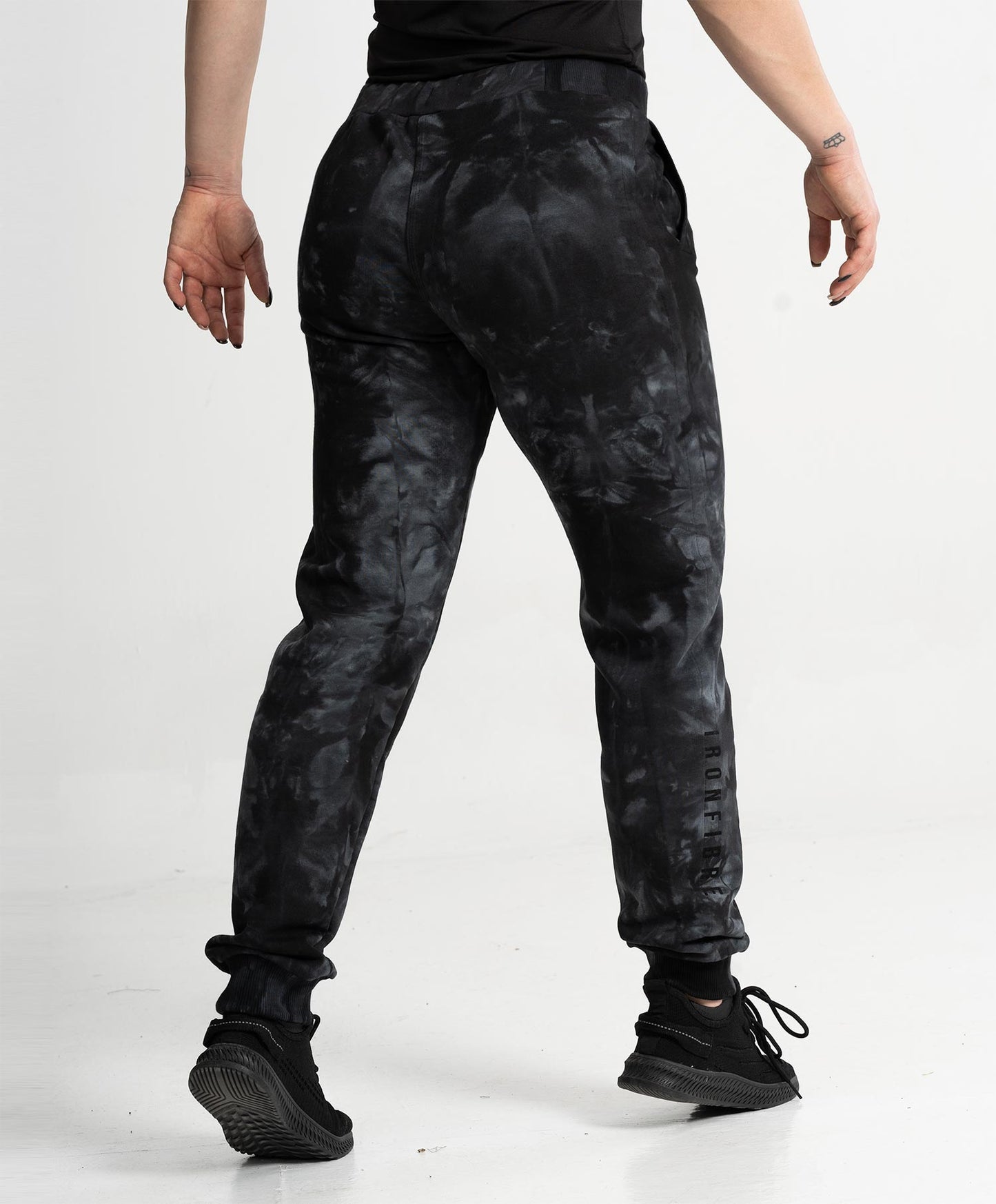 IRONFIBRE TIE DYE TRENERKA C/B