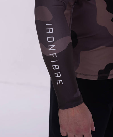 IRONFIBRE X-I CAMO RASHGUARD
